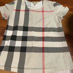 COPY - Burberry tshirt